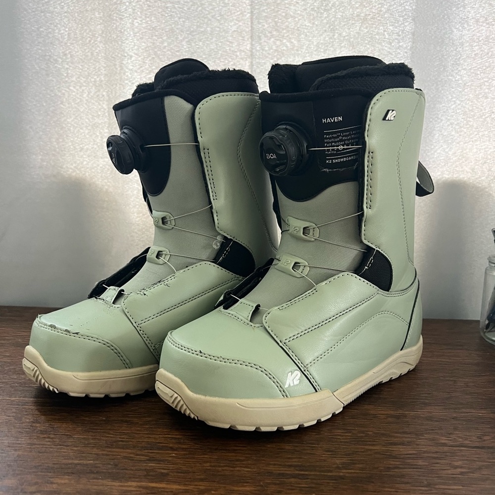 K2Snowboarding boots